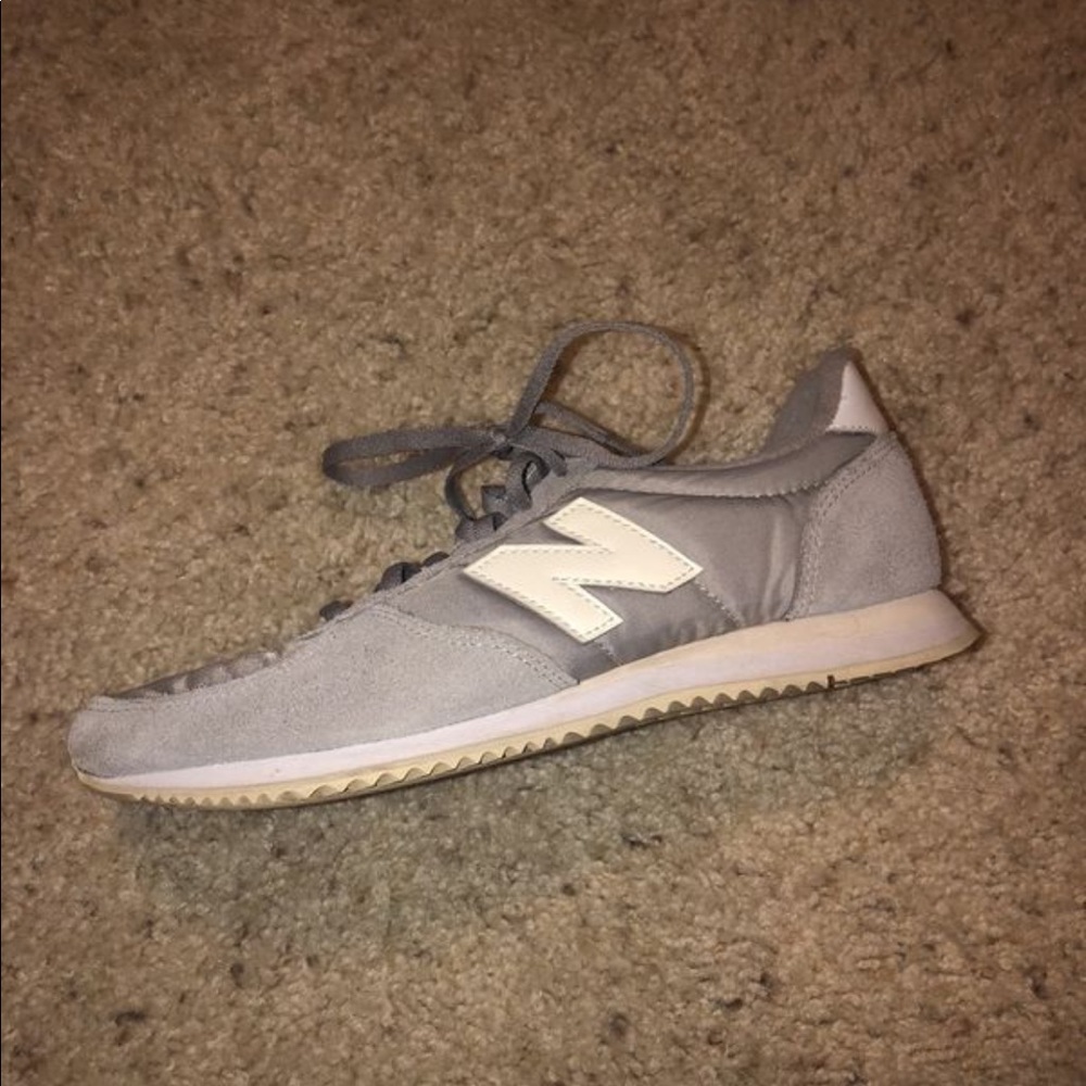 Gray New Balance Sneakers - Picture 2 of 3